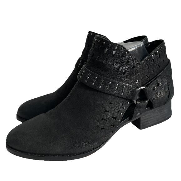 Vince Camuto Calley Leather Studded Harness Ankle Boots Black Booties Size 10 - Picture 1 of 11